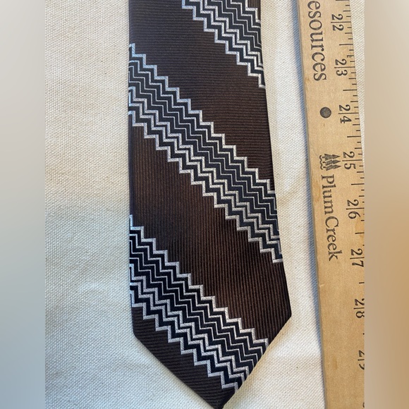 Missoni for Target Brown Black and White Diagonal Zigzag Tie 100% Silk OSFM - Picture 3 of 5